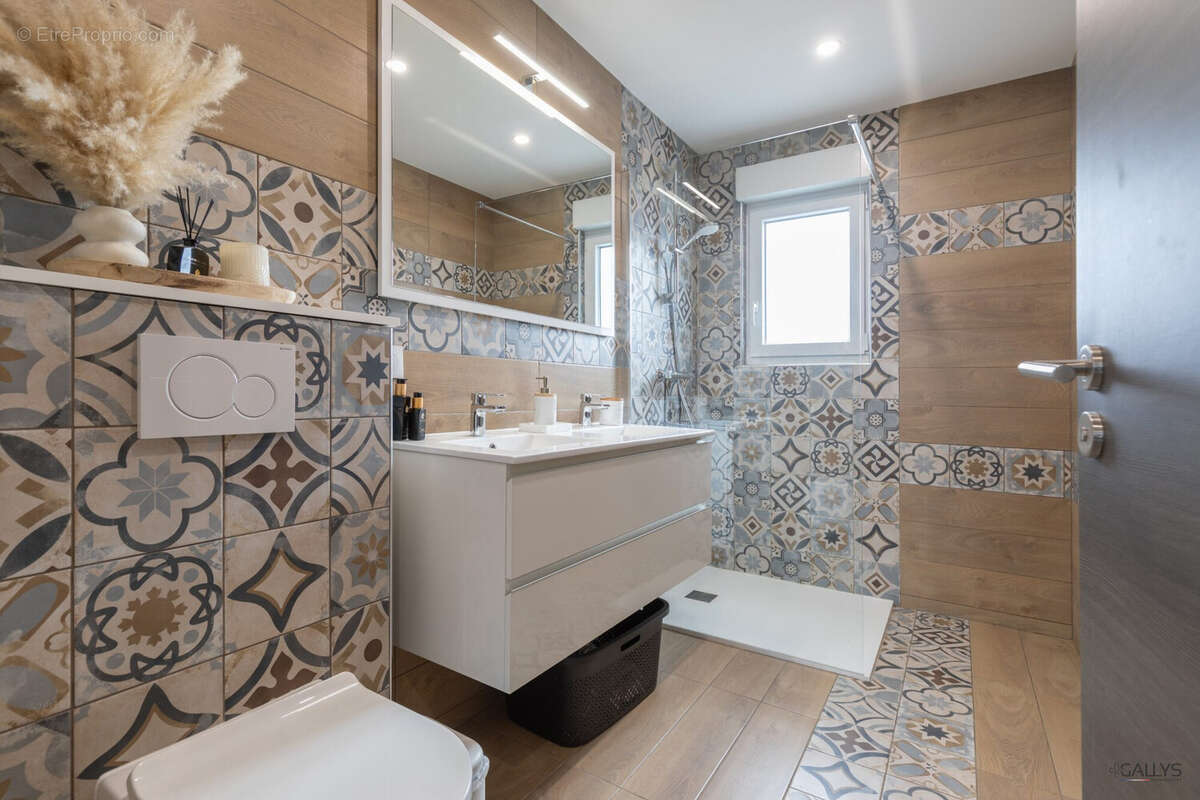 Maison à SAINTE-MARIE-AUX-CHENES