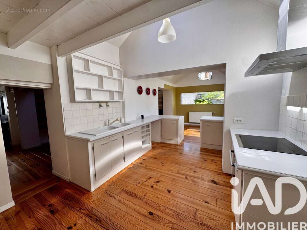 Photo 4 - Maison à SAINT-CLEMENT-DES-LEVEES