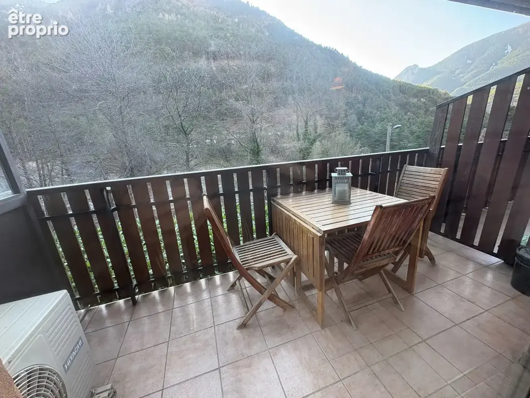 Appartement à TENDE