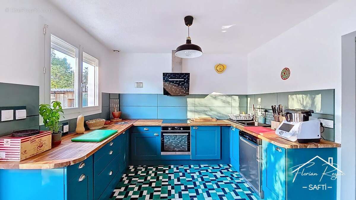 Photo 8 - Maison à BLANQUEFORT