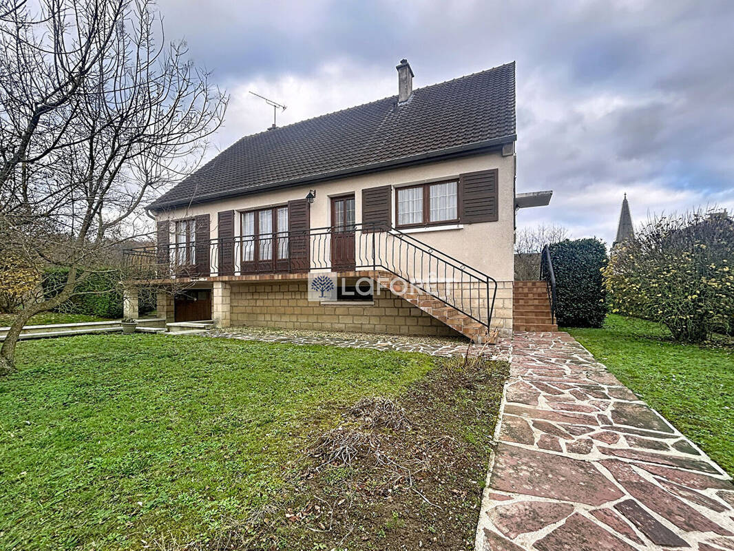 Maison à COUCY-LA-VILLE