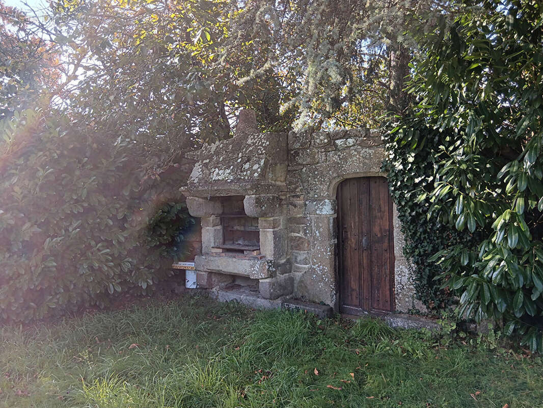 Maison à LOCOAL-MENDON