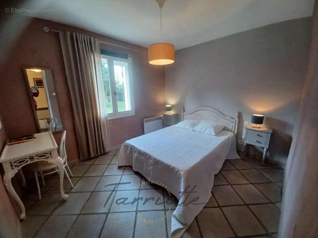 VILLA - 10570 - photo 20
