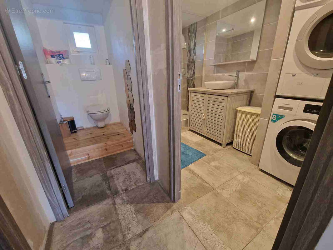 Maison à SAINT-MARTIN-LACAUSSADE