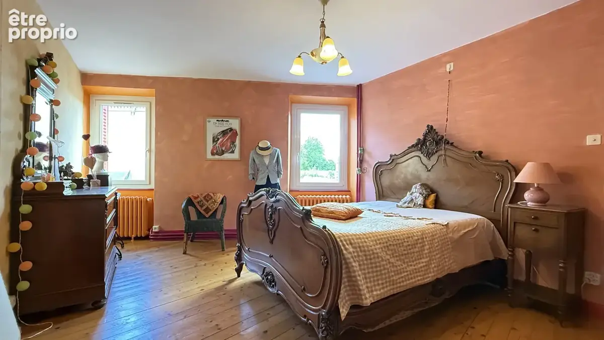 Grande maison de village rénovée avec dépendance et jardin - photo 20