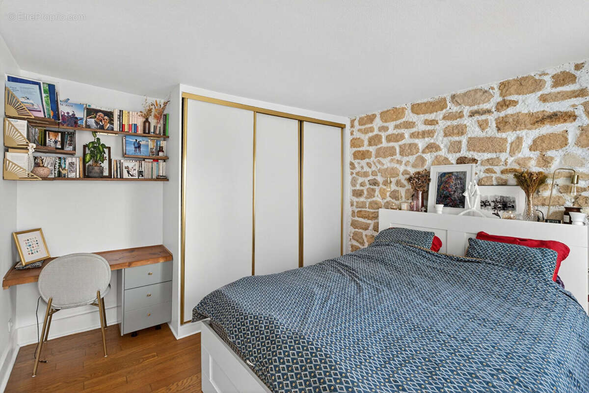 Appartement à PARIS-12E