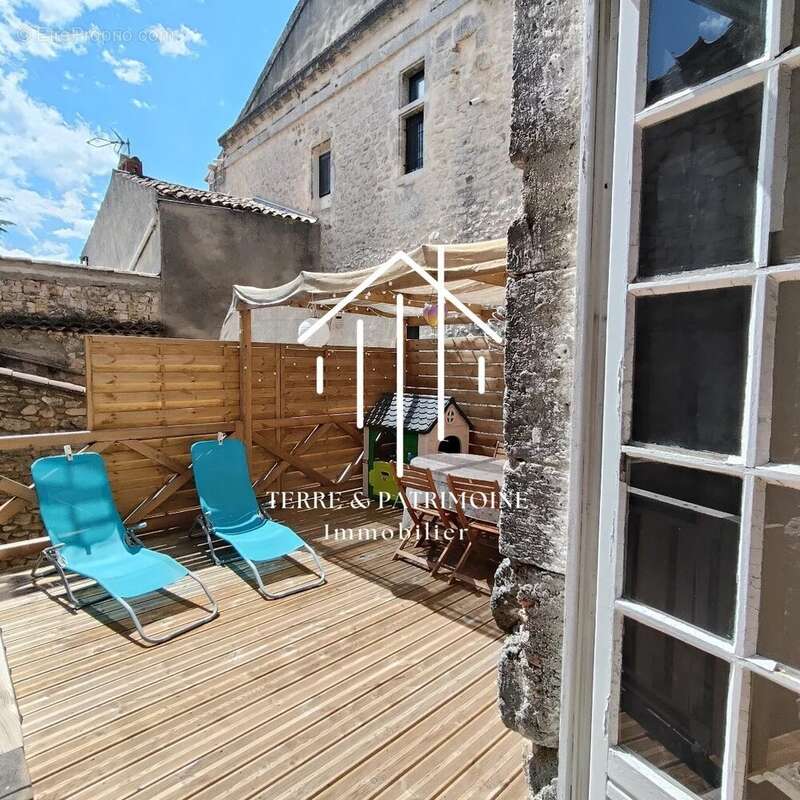 Maison à VALLON-PONT-D'ARC