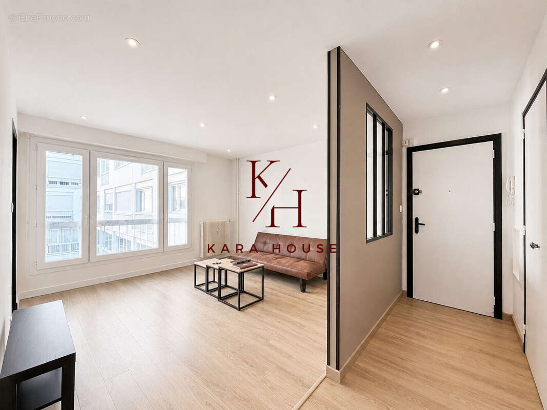 Appartement 43 m² à Herouville-Saint-Clair  - photo 2