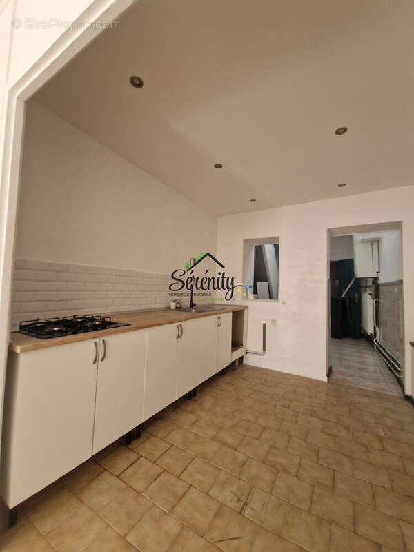 Maison 78 m² à Cambrai  - photo 2