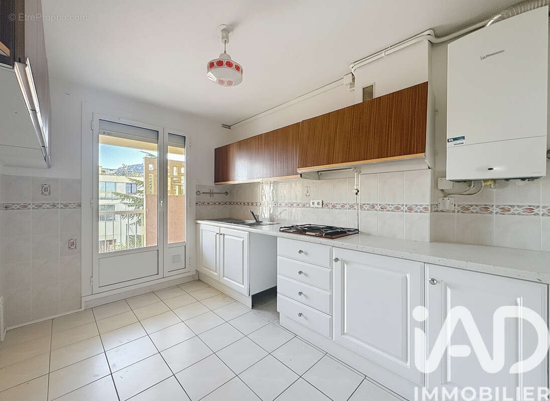 Photo 6 - Appartement à MARSEILLE-8E