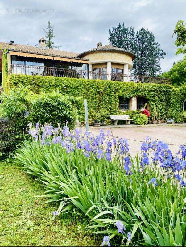 Maison à VAISON-LA-ROMAINE