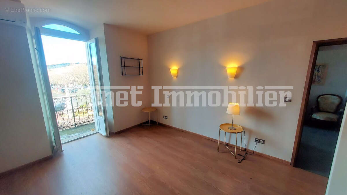 Appartement à NYONS