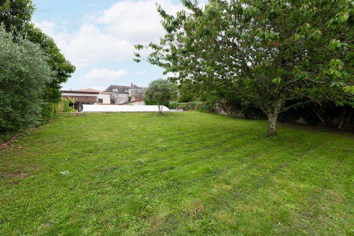 Maison à AIRE-SUR-L&#039;ADOUR