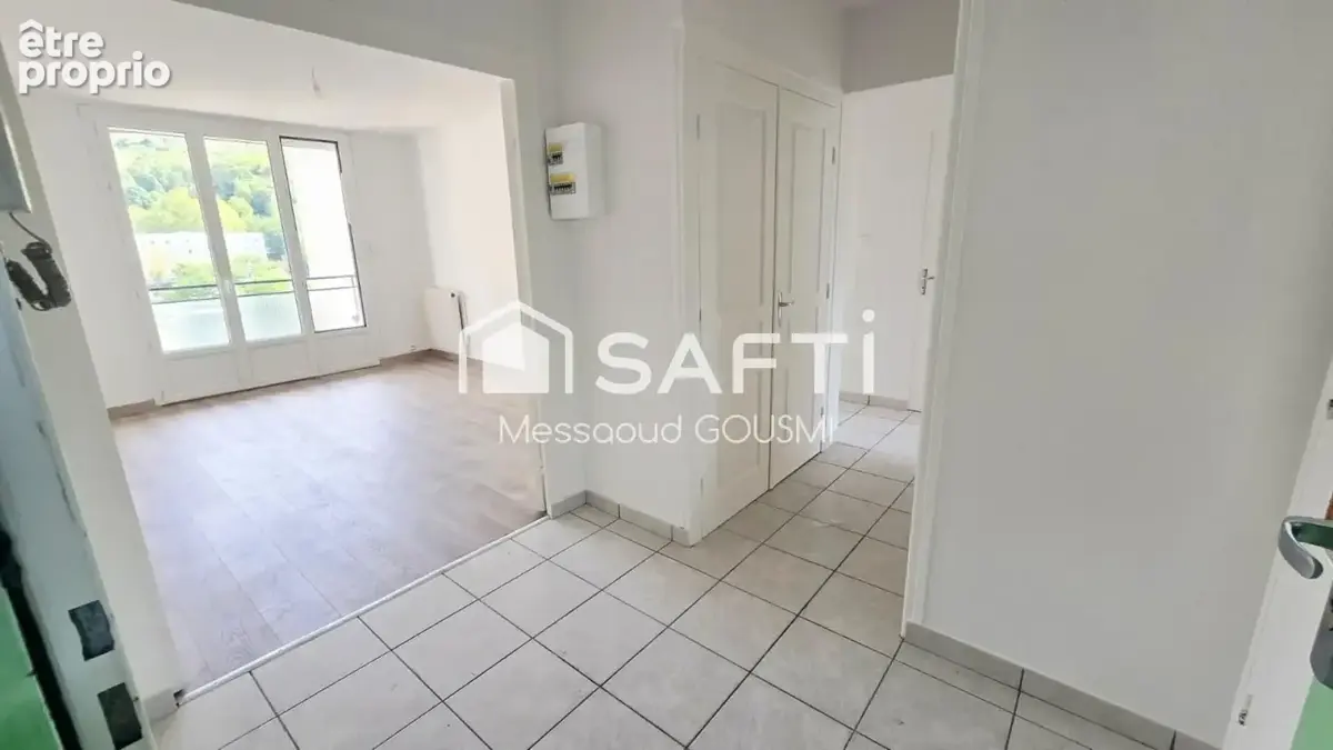 Photo 1 - Appartement à SAINT-ETIENNE