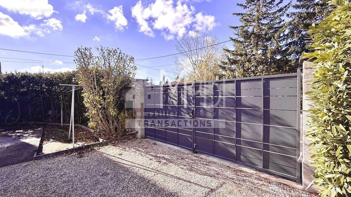 Maison à BOURG-EN-BRESSE