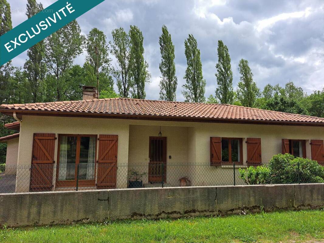 Photo 1 - Maison à ROQUEFORT