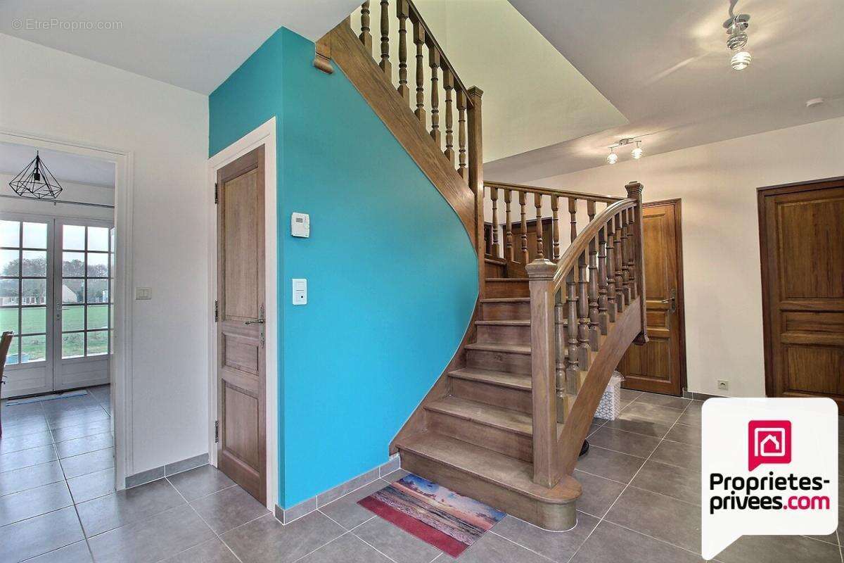 1h15 de paris - a vendre spacieuse maison 8 pieces, sous-sol, piscine, terrain 4350  m² - photo 9