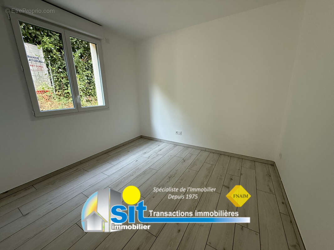 Appartement à COMMUNAY