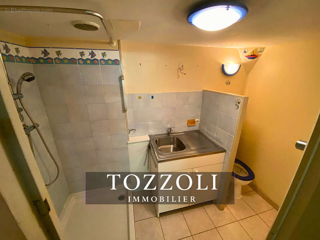 Maison à SAINT-QUENTIN-FALLAVIER