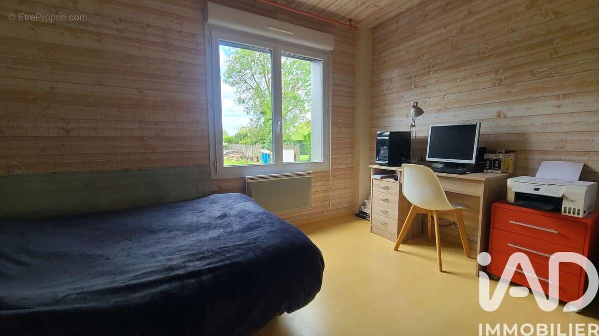 Photo 8 - Maison à ALLONNES