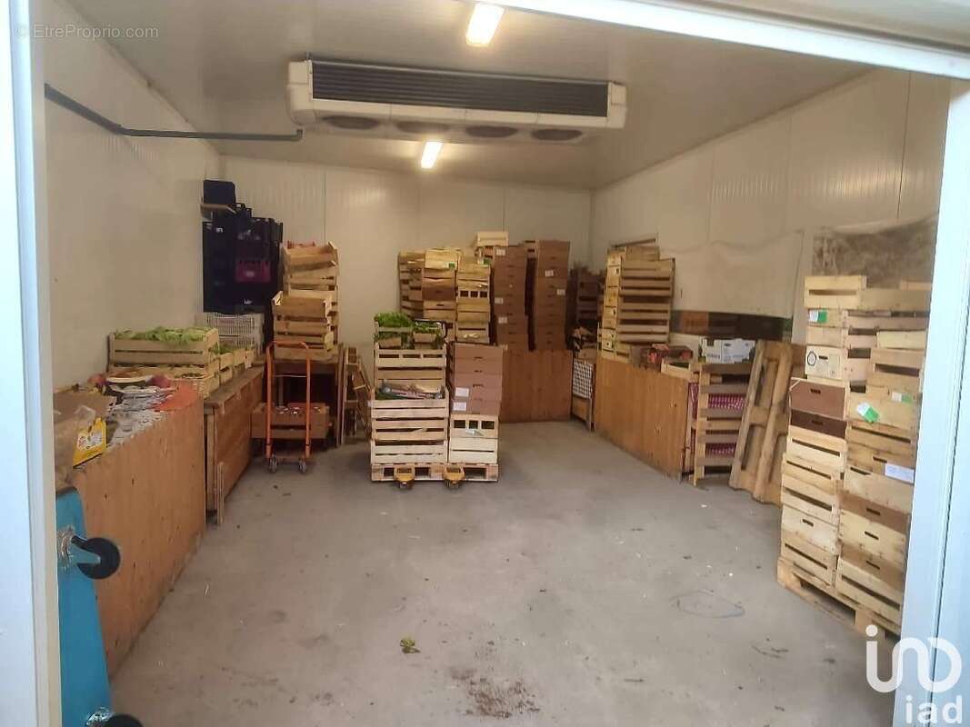 Photo 7 - Commerce à PRADES