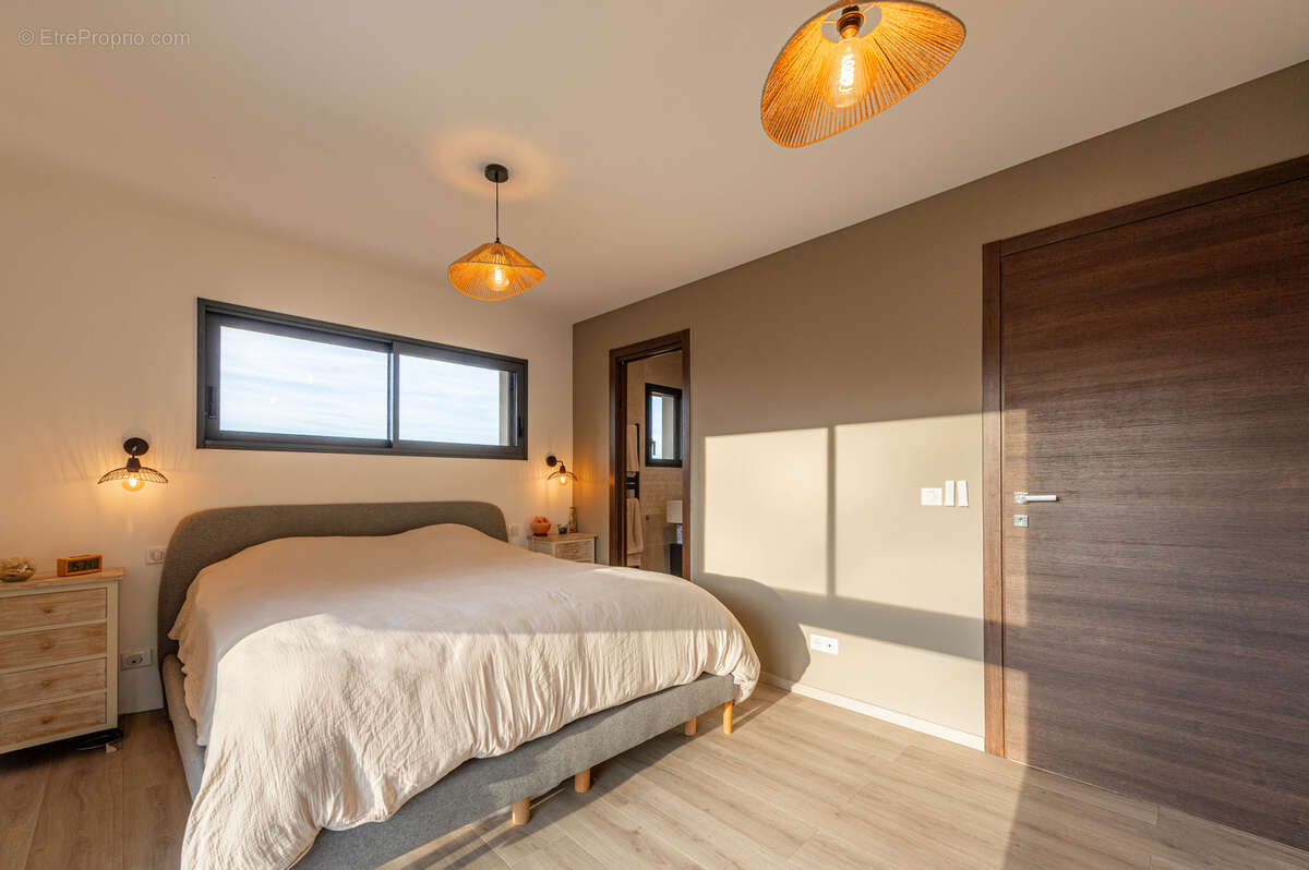 Maison à BRENTHONNE