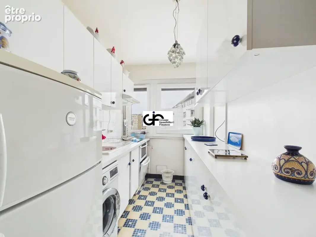 Appartement 53 m² à Paris-16e  - photo 2