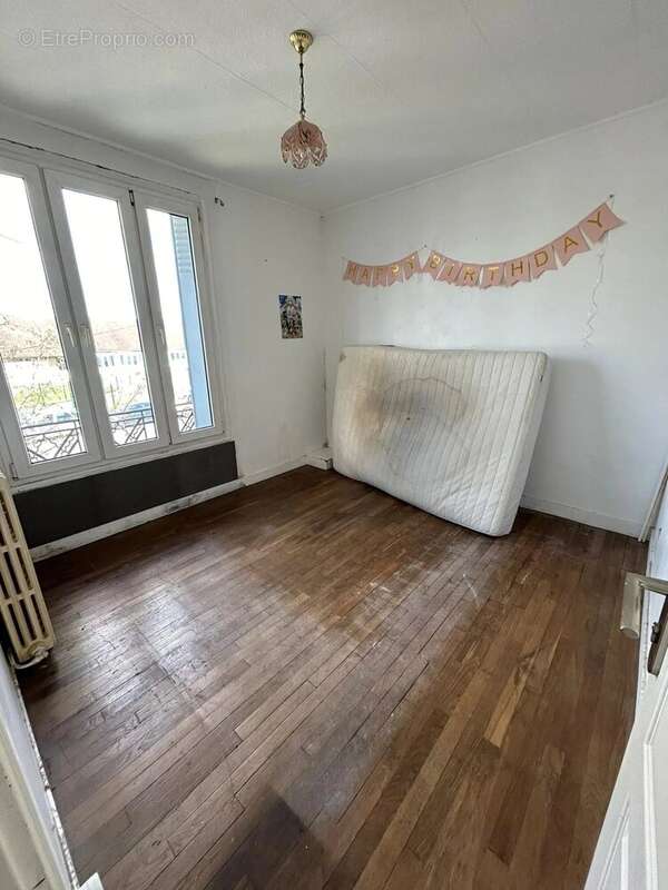 Maison à VIGNEUX-SUR-SEINE