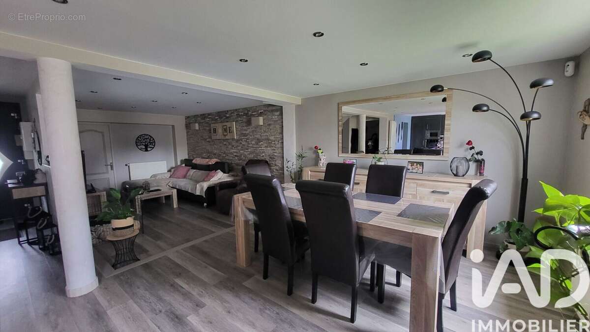 Photo 5 - Maison à CORBEIL-ESSONNES