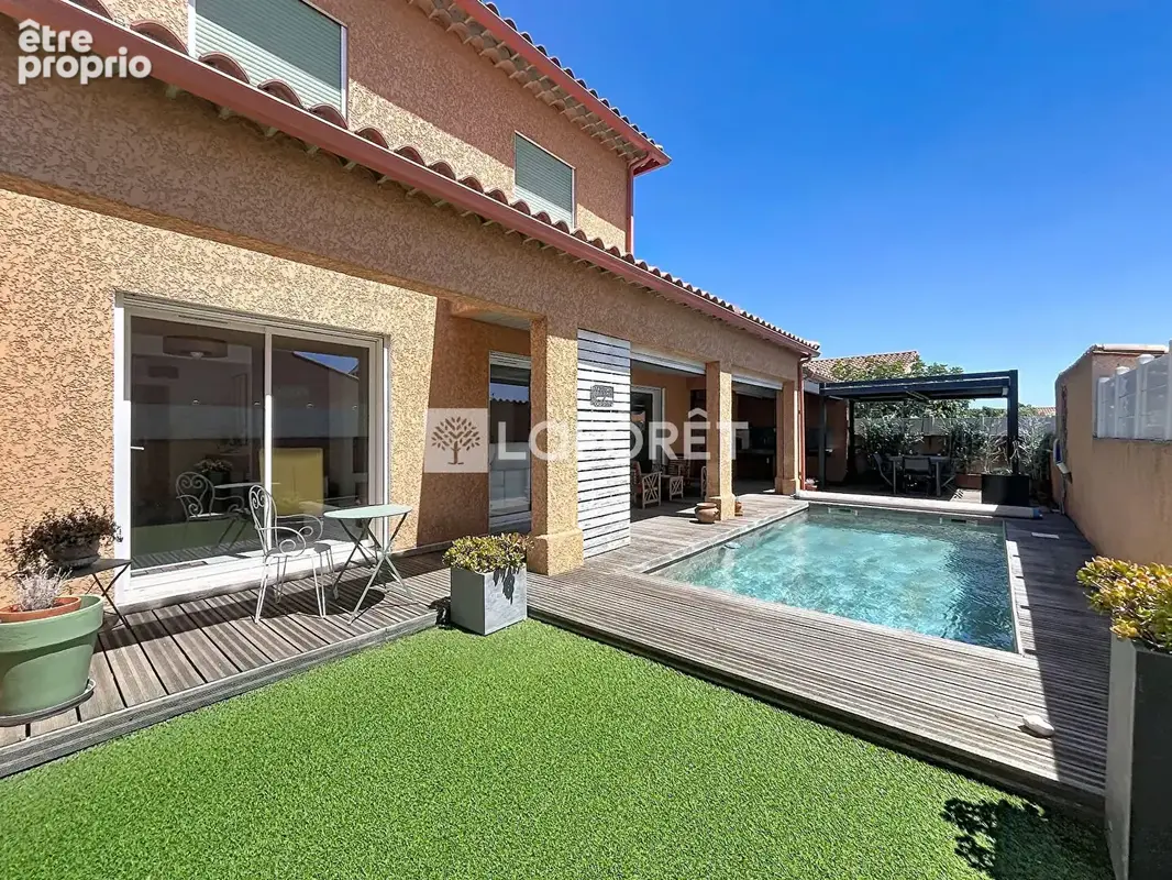 Maison proche Saint Cyprien à Latour Bas Elne 6 pièce(s) 166 m2 - photo 7
