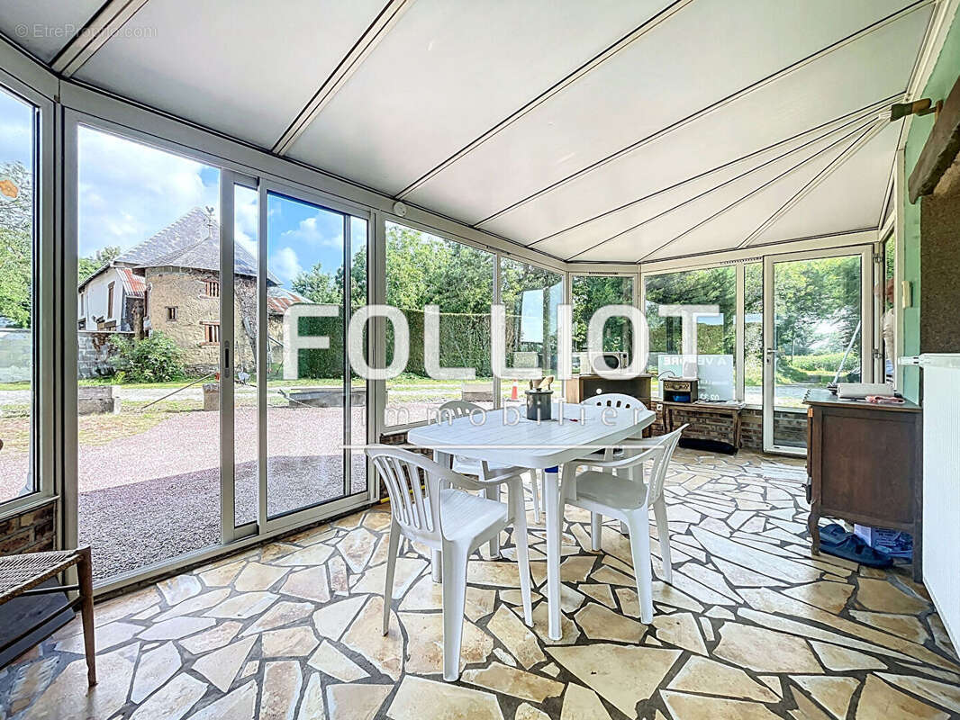 Maison à SAINT-SAMSON-DE-BONFOSSE