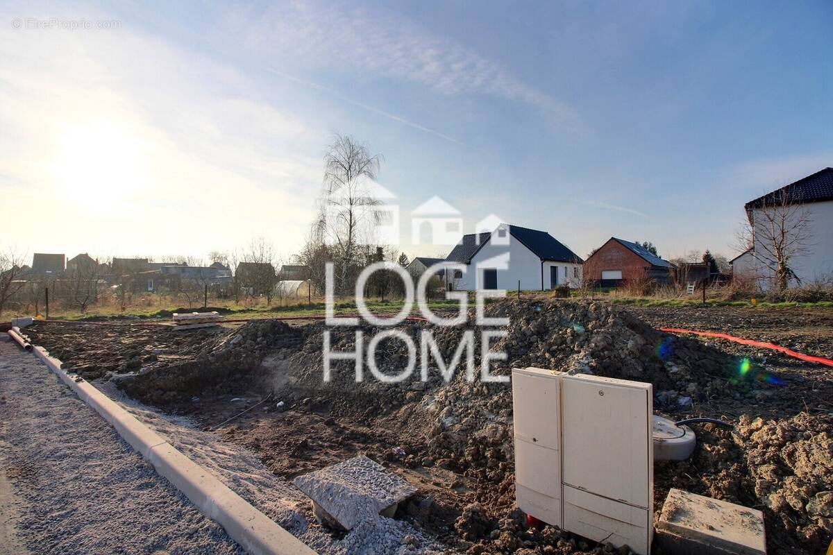 Terrain à LA BASSEE