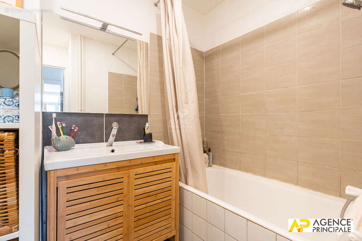 Appartement Maisons Laffitte 4 pièce(s) 69 m2 - photo 11