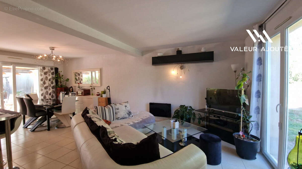 Maison 95 m² à Rousset  - photo 4