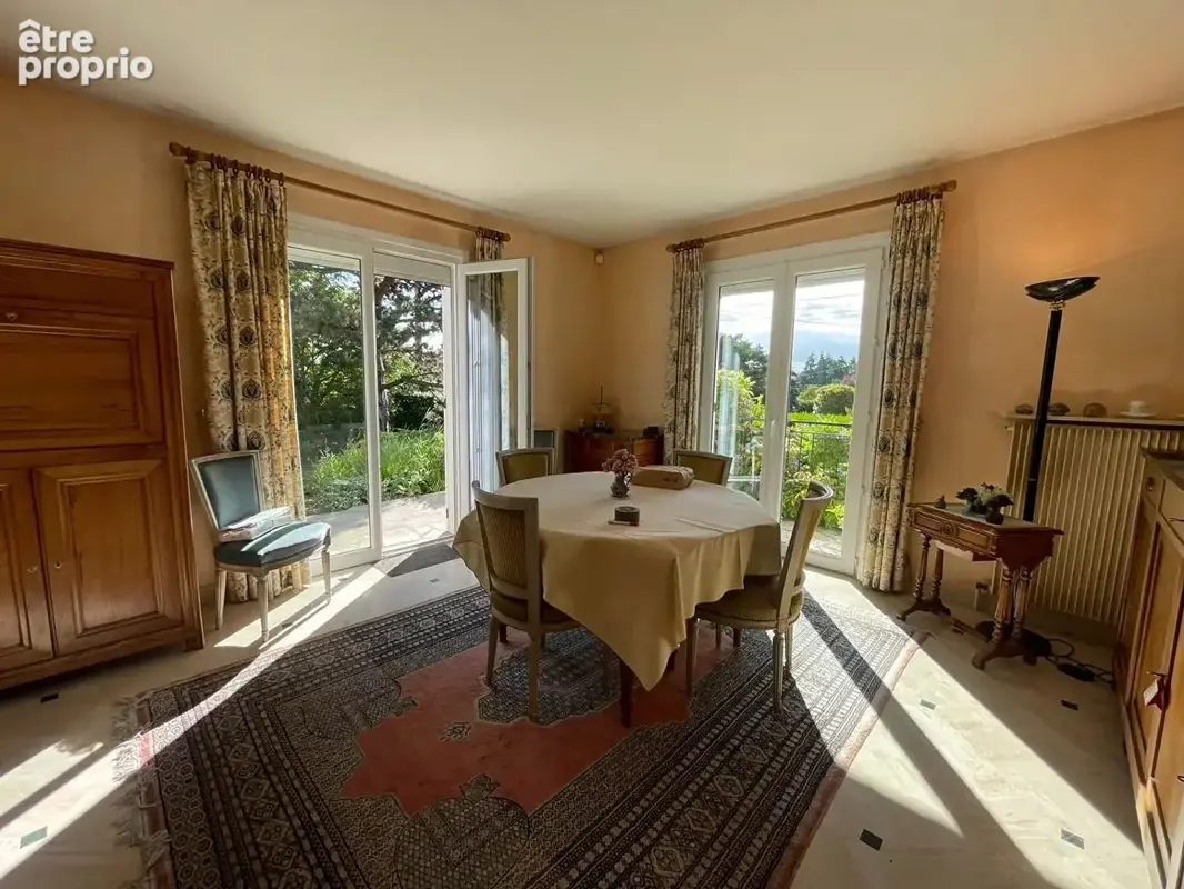 Charmante Maison Traditionnelle au Coeur de Cellettes - photo 2
