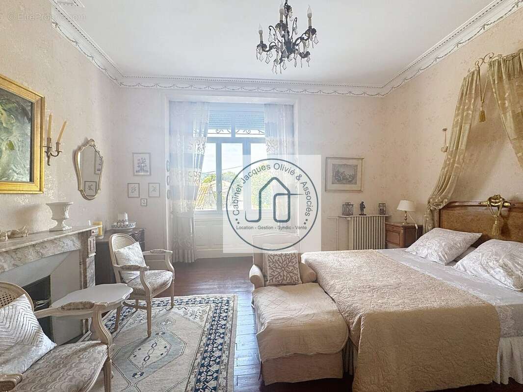 Maison 503 m² à Mazamet  - photo 9