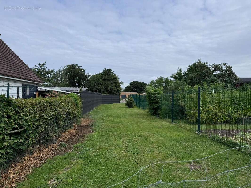 Photo 4 - Terrain à JUMIEGES