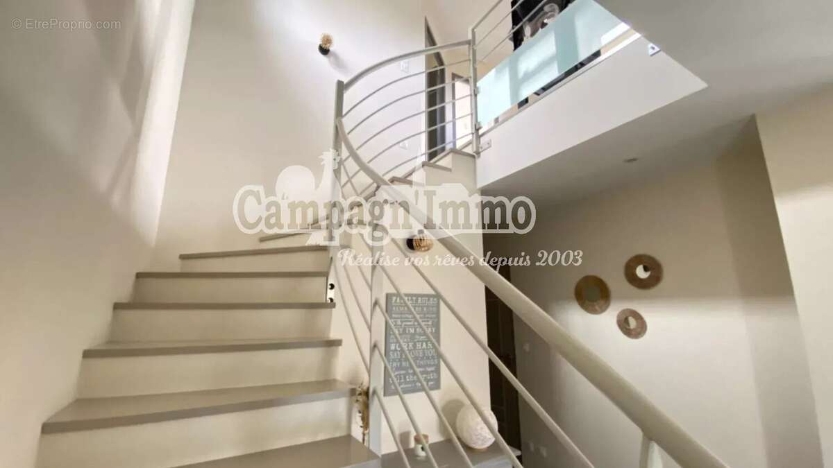 Maison à PONTCHARRA-SUR-TURDINE