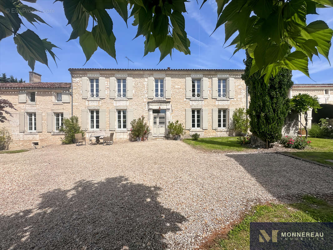 Maison à BOUTEVILLE