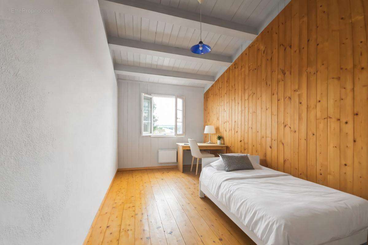 Maison à NIEUL-SUR-MER