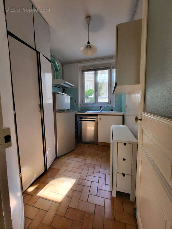 Appartement à PARIS-10E