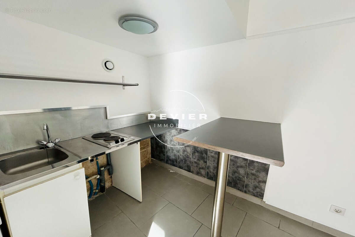 Appartement à SAINT-GENIES-DES-MOURGUES