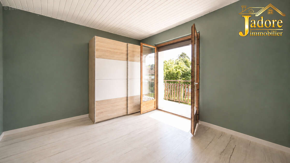 Maison renovee - photo 14