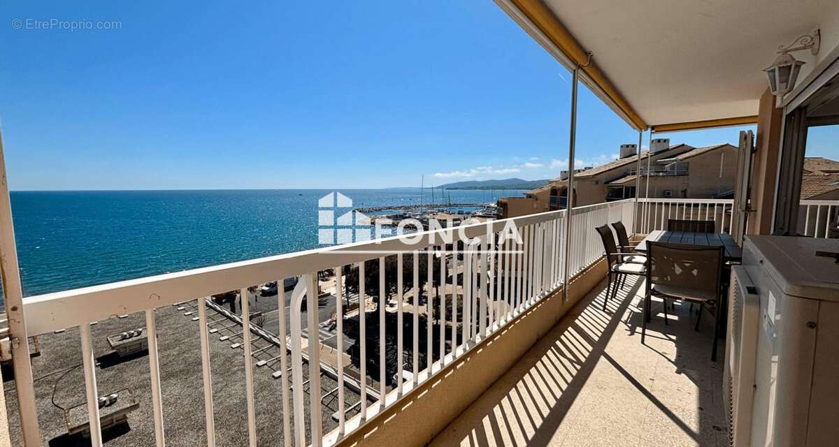 Appartement à FREJUS