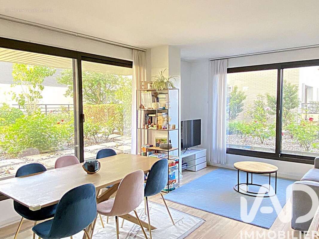 Photo 5 - Appartement à SURESNES