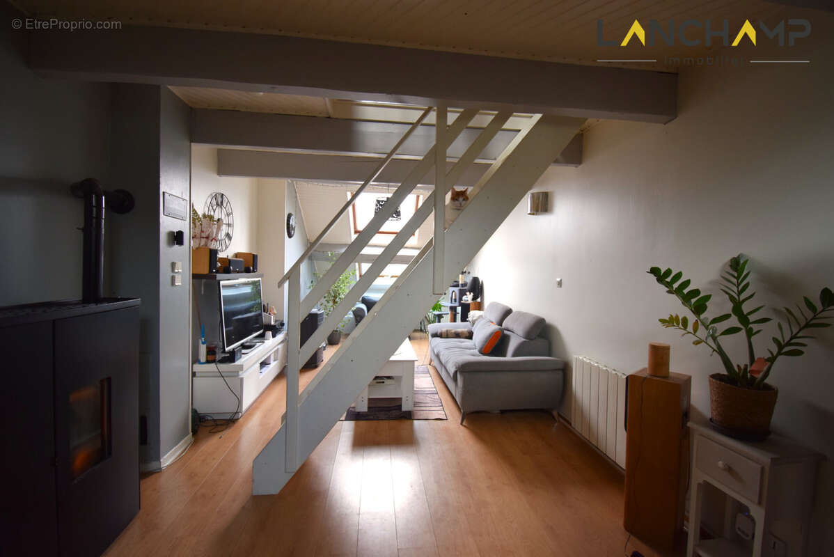 Appartement à SEYSSEL