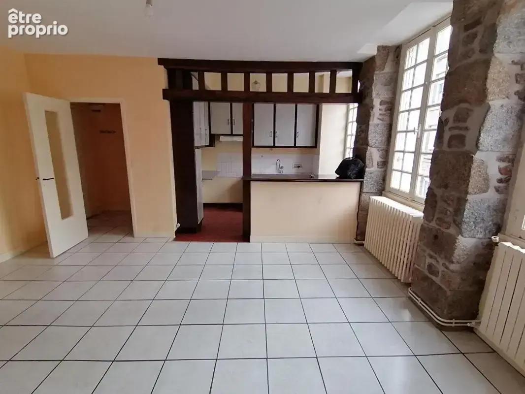 61600 LA FERTE MACE , IMMEUBLE (Appartement et local commercial dessous)   appartement 3 chambres, PRIX 107 000 honoraires 5,94% - photo 5