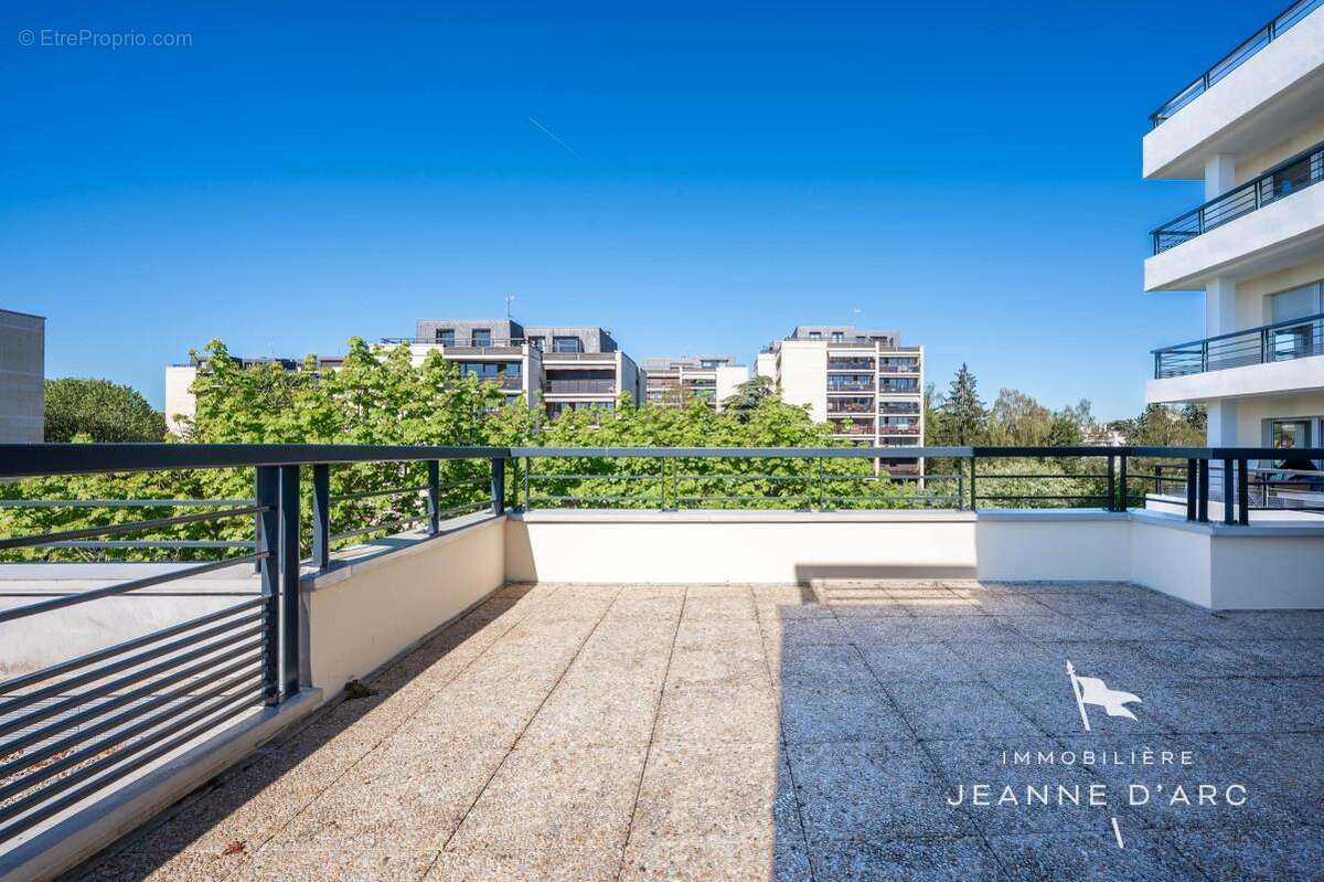 Appartement à VERSAILLES