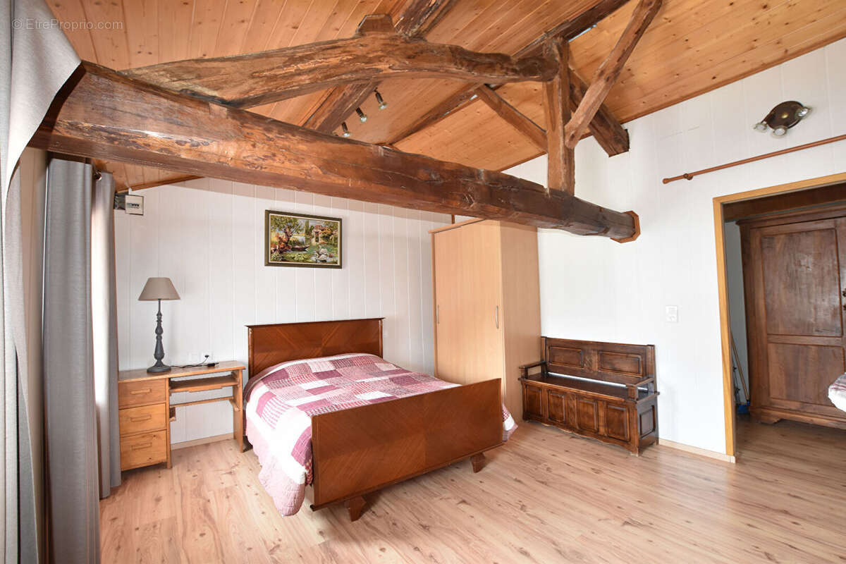 Montagne bourbonnaise maison 5 pièce(s) - photo 17
