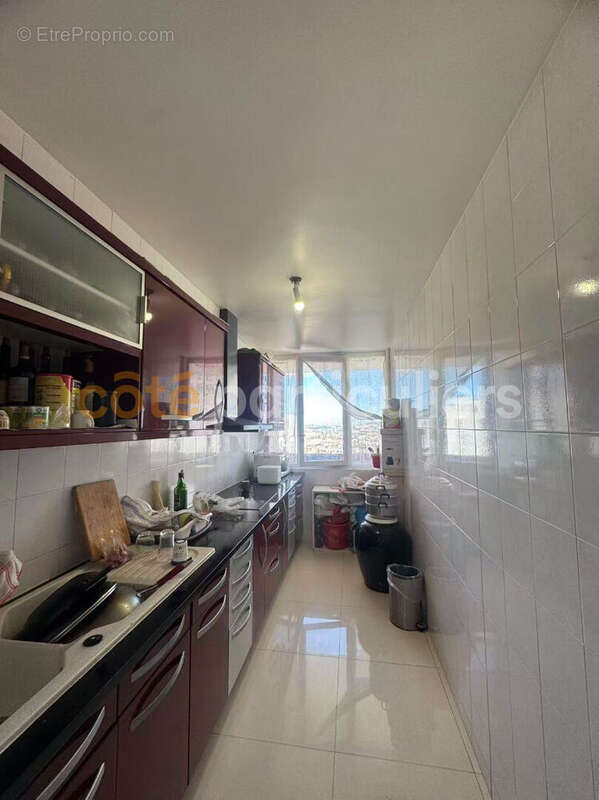 Appartement à AUBERVILLIERS